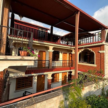 Posada Don Miguel Panajachel Exterior foto
