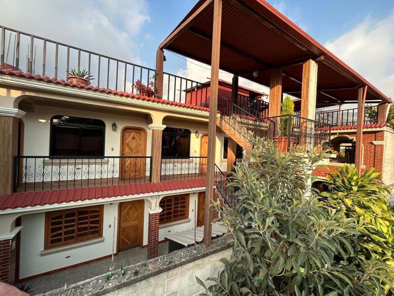 Posada Don Miguel Panajachel Exterior foto